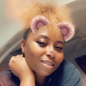 Meet your Posher, Felice